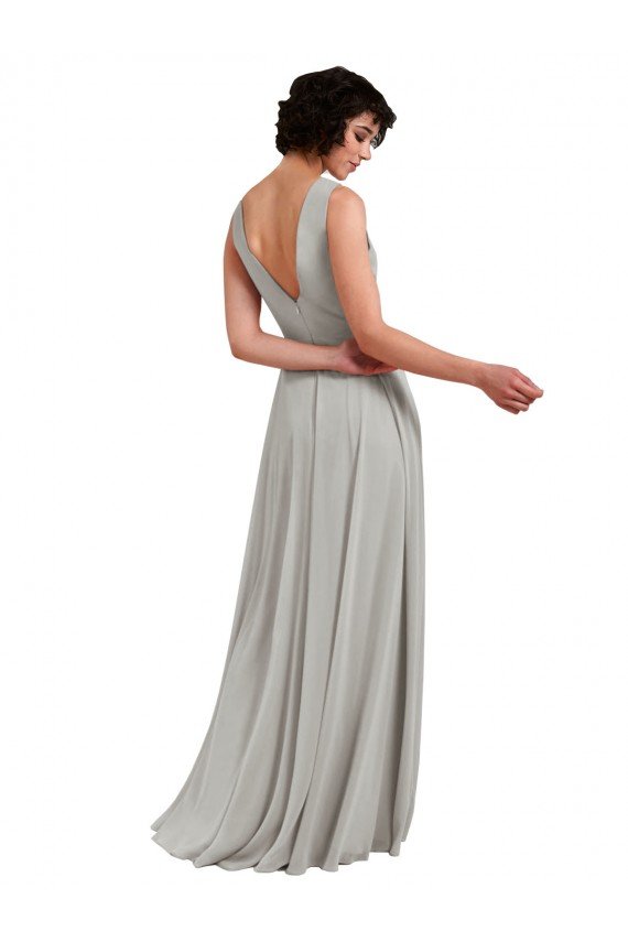 Cheapest Daring Plunging V-Neck Long Chiffon Bridesmaid Dress with Pleated Bodice UK